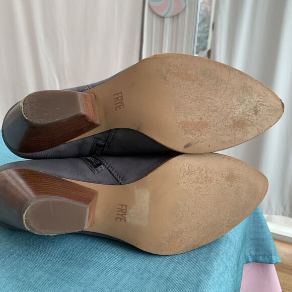 Frye Reina JEA Women Size 9.5 Gray Suede Leather Ankle Boot Zip 3471724 - Picture 12 of 14